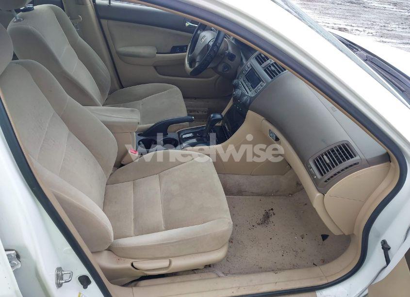 Photo 5 of 2007 Honda Accord 2.4 SE (VIN 1HGCM56397A098502)