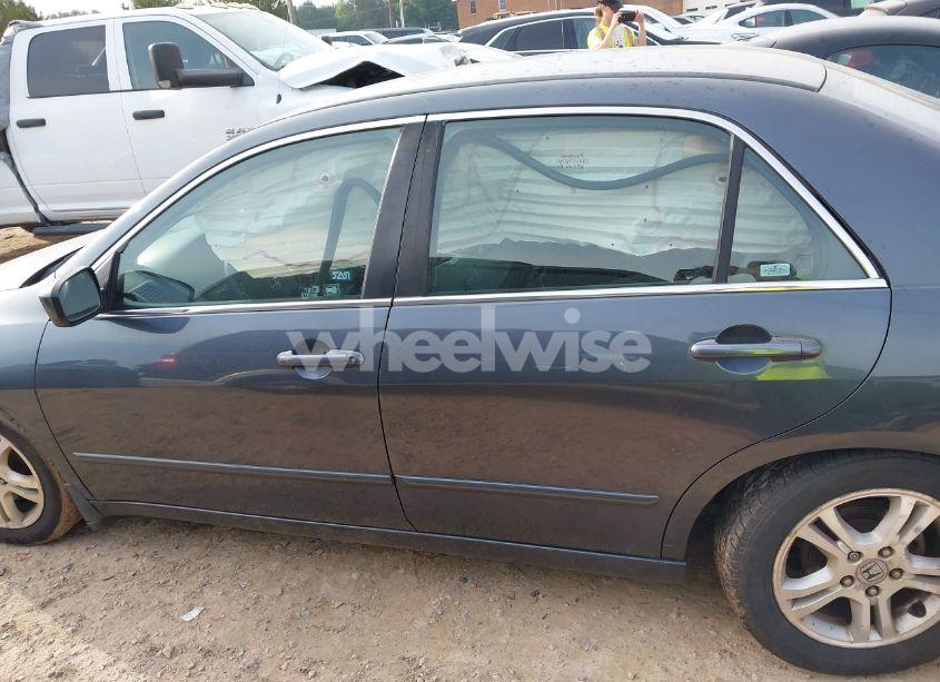 Photo 14 of 2007 Honda Accord 2.4 SE (VIN 1HGCM56397A196123)