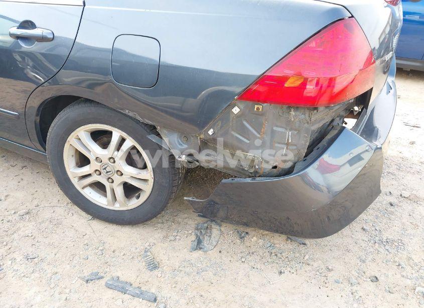 Photo 6 of 2007 Honda Accord 2.4 SE (VIN 1HGCM56397A196123)