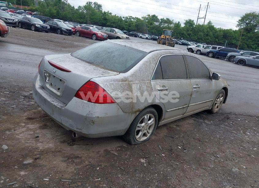 Photo 4 of 2007 Honda Accord 2.4 SE (VIN 1HGCM56397A202695)