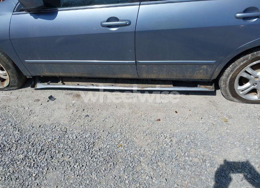 Photo 16 of 2007 Honda Accord 2.4 SE (VIN 1HGCM56397A205628)
