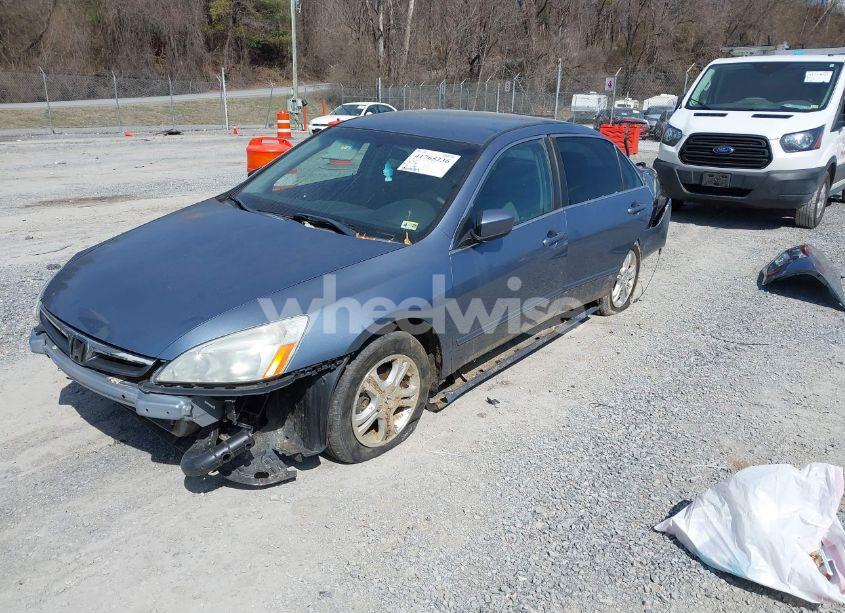 Photo 2 of 2007 Honda Accord 2.4 SE (VIN 1HGCM56397A205628)