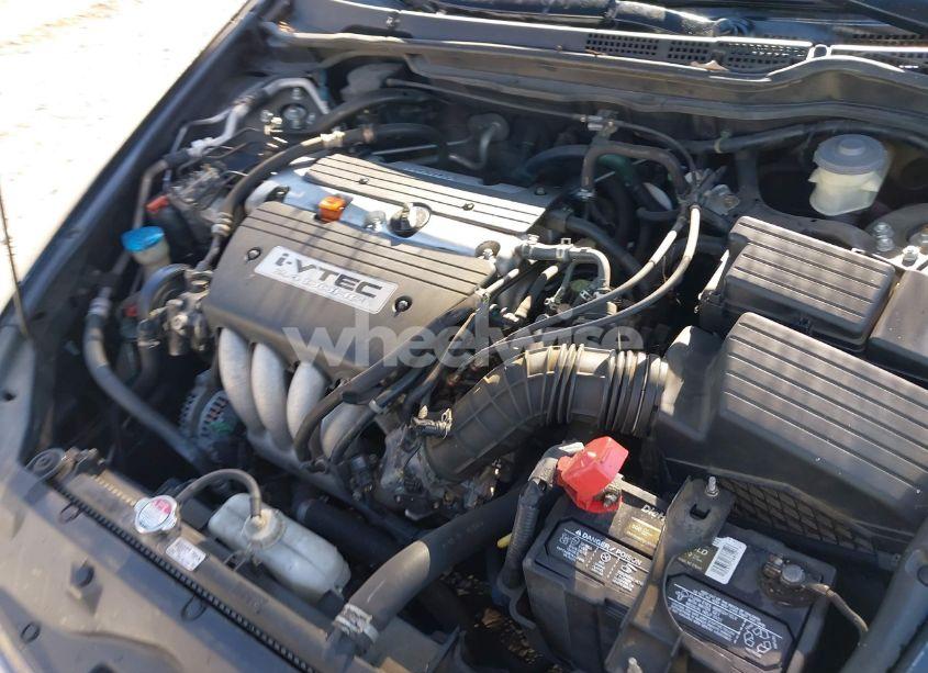 Photo 10 of 2003 Honda Accord 2.4 LX (VIN 1HGCM563X3A055278)