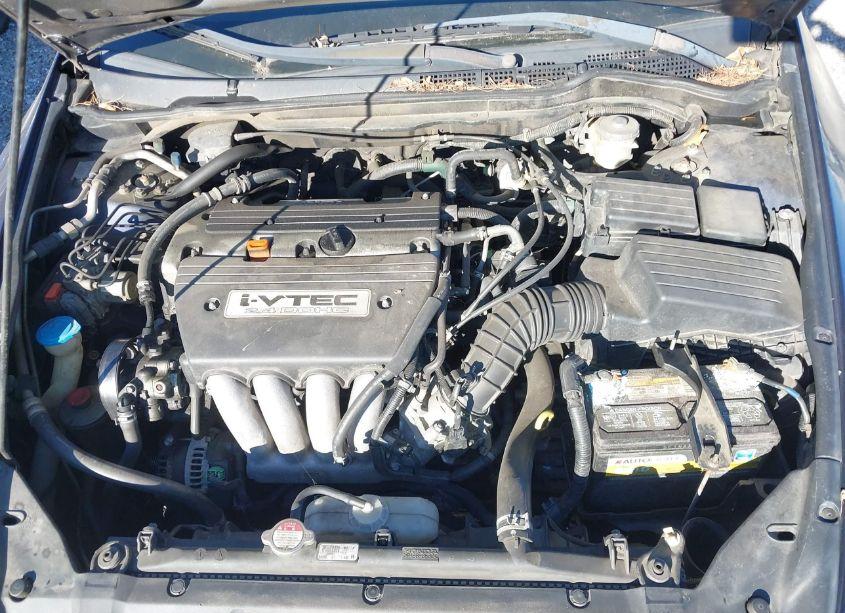 Photo 10 of 2003 Honda Accord 2.4 LX (VIN 1HGCM563X3A085669)