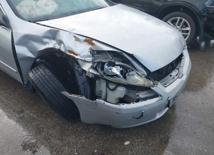 Photo 16 of 2003 Honda Accord 2.4 LX (VIN 1HGCM563X3A118430)