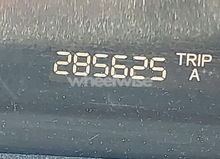 Photo 15 of 2003 Honda Accord 2.4 LX (VIN 1HGCM563X3A142520)