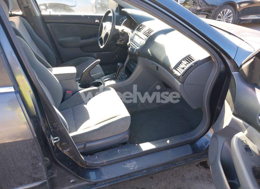 Photo 5 of 2003 Honda Accord 2.4 LX (VIN 1HGCM563X3A142520)