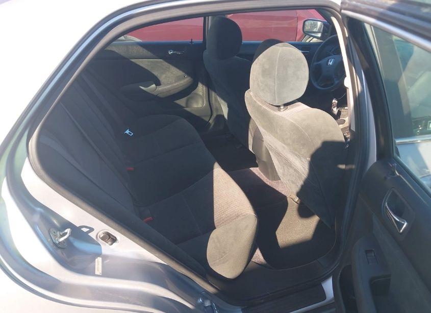Photo 8 of 2004 Honda Accord 2.4 LX (VIN 1HGCM563X4A028874)
