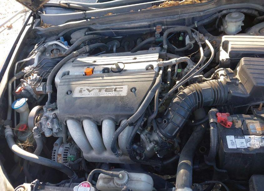 Photo 10 of 2004 Honda Accord SDN LX (VIN 1HGCM563X4A053046)