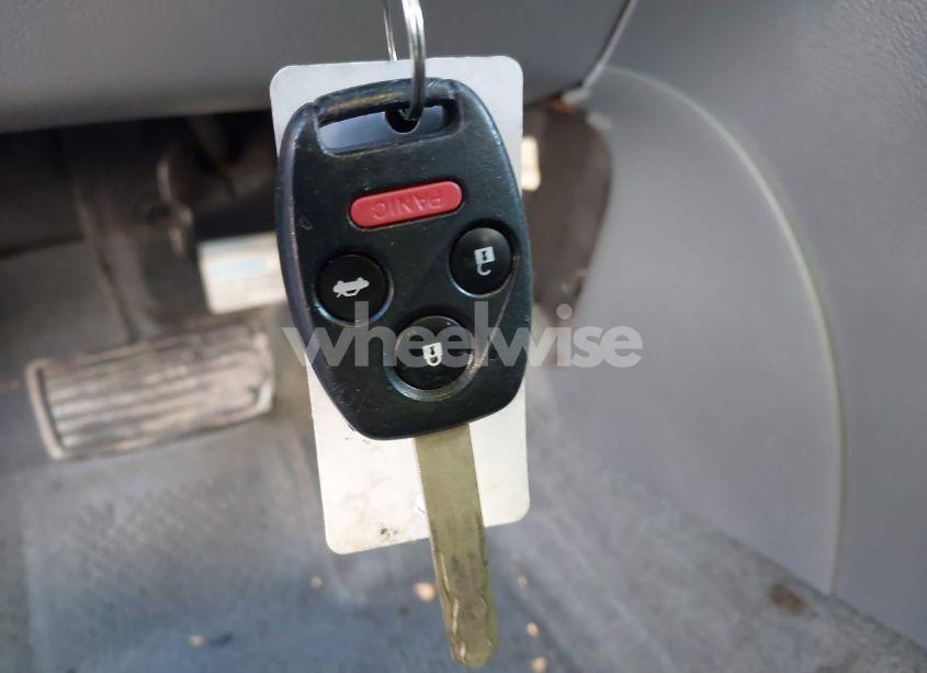 Photo 11 of 2004 Honda Accord 2.4 LX (VIN 1HGCM563X4A098746)