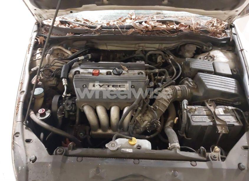 Photo 10 of 2004 Honda Accord 2.4 LX (VIN 1HGCM563X4A124889)