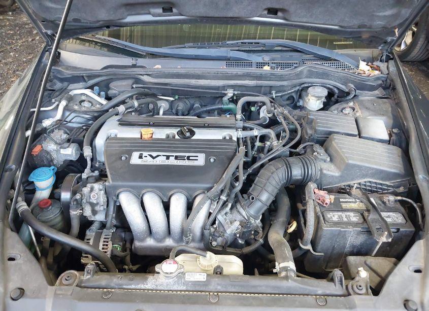 Photo 10 of 2004 Honda Accord 2.4 LX (VIN 1HGCM563X4A131504)