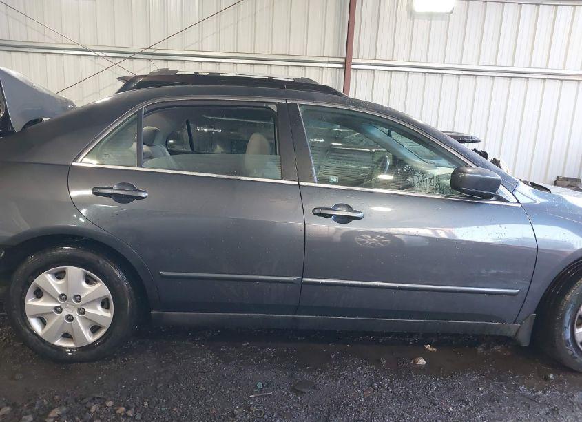 Photo 12 of 2004 Honda Accord 2.4 LX (VIN 1HGCM563X4A131504)