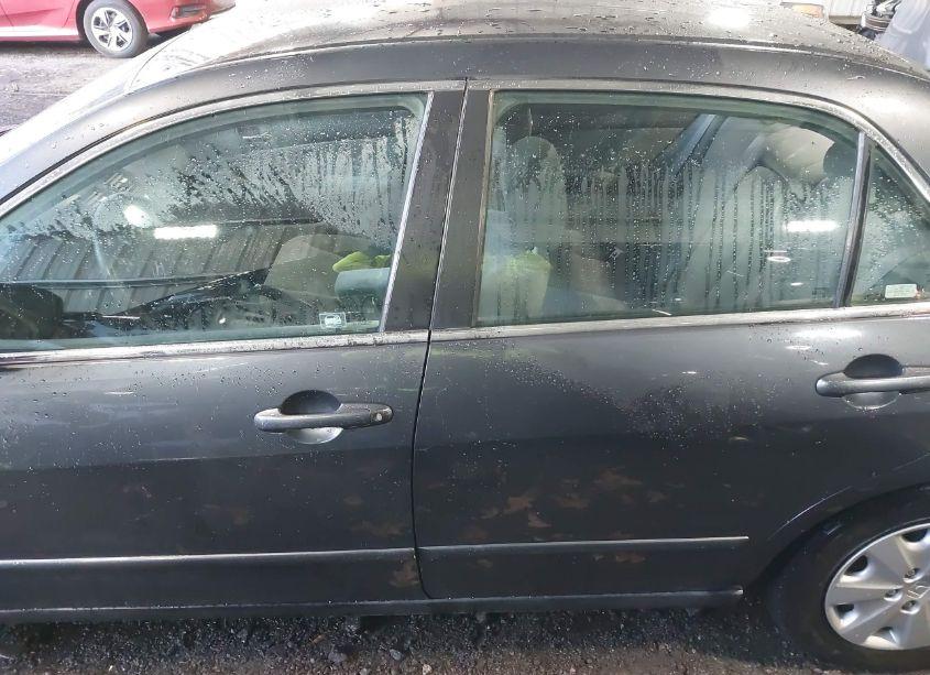 Photo 13 of 2004 Honda Accord 2.4 LX (VIN 1HGCM563X4A131504)