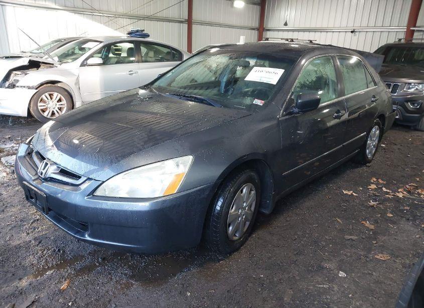 Photo 2 of 2004 Honda Accord 2.4 LX (VIN 1HGCM563X4A131504)