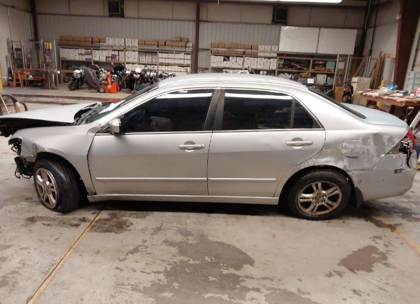 Photo 15 of 2006 Honda Accord 2.4 SE (VIN 1HGCM563X6A073946)