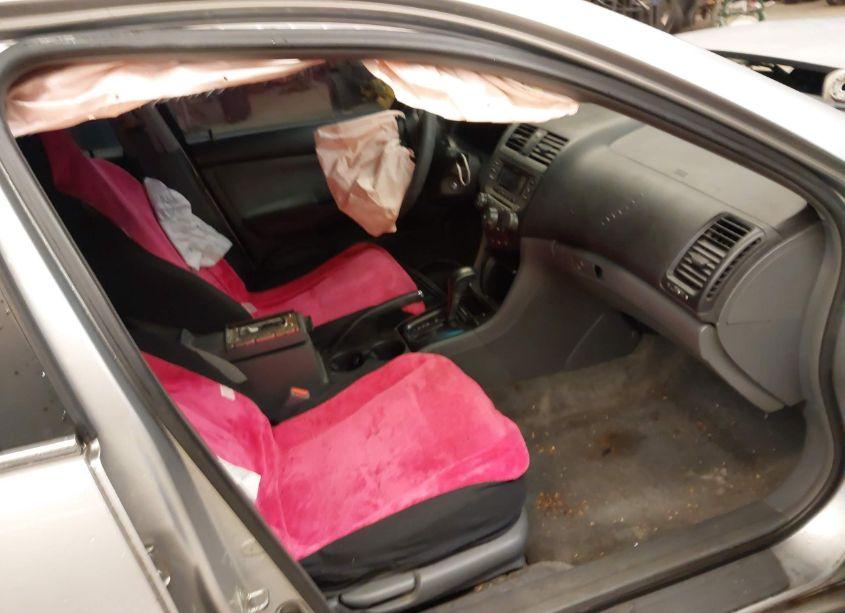 Photo 5 of 2006 Honda Accord 2.4 SE (VIN 1HGCM563X6A073946)