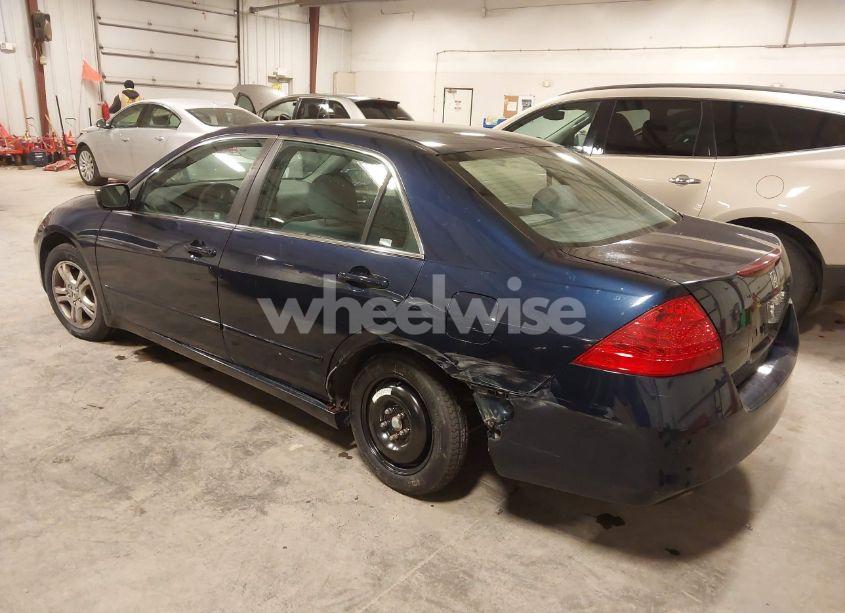 Photo 3 of 2006 Honda Accord 2.4 SE (VIN 1HGCM563X6A148421)