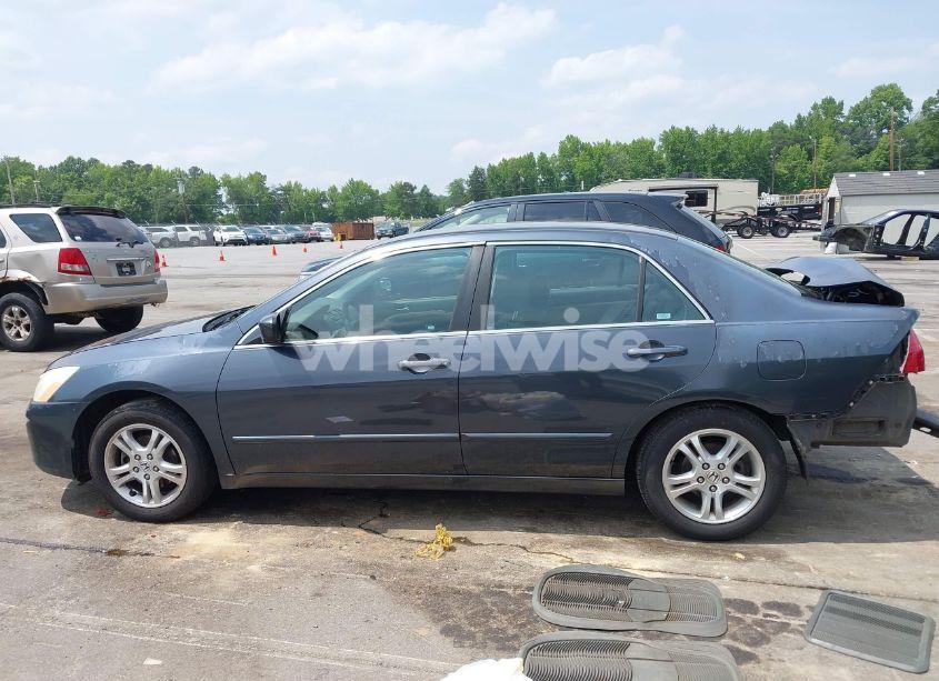 Photo 15 of 2007 Honda Accord 2.4 SE (VIN 1HGCM563X7A000366)