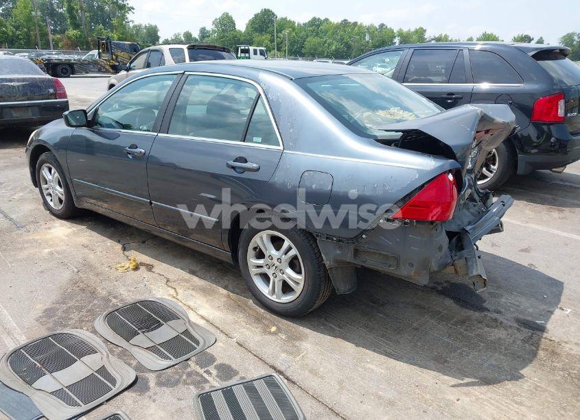Photo 3 of 2007 Honda Accord 2.4 SE (VIN 1HGCM563X7A000366)