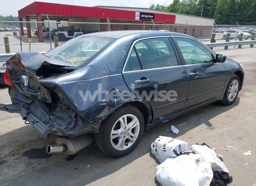 Photo 4 of 2007 Honda Accord 2.4 SE (VIN 1HGCM563X7A000366)