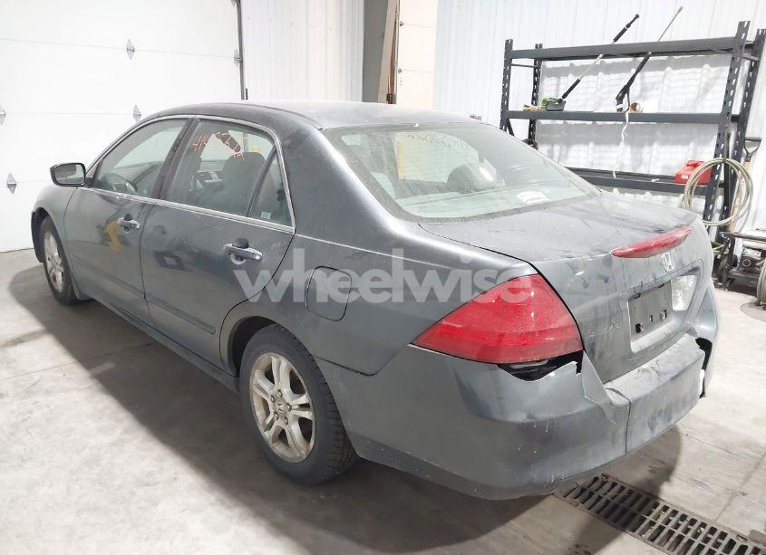 Photo 3 of 2007 Honda Accord 2.4 SE (VIN 1HGCM563X7A003249)