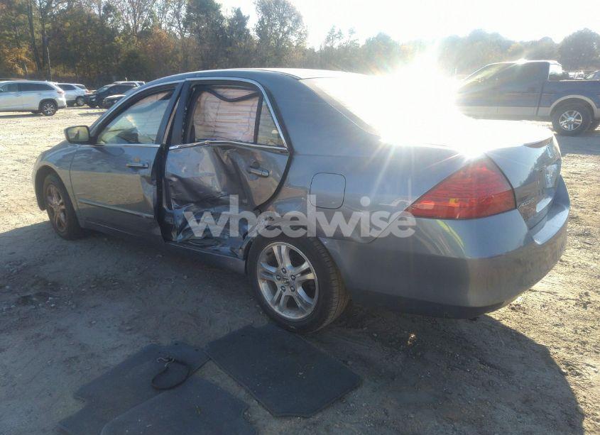 Photo 3 of 2007 Honda Accord 2.4 SE (VIN 1HGCM563X7A006412)