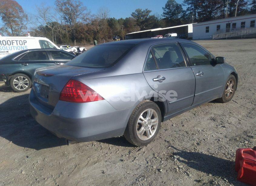 Photo 4 of 2007 Honda Accord 2.4 SE (VIN 1HGCM563X7A006412)