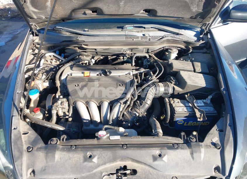Photo 10 of 2004 Honda Accord 2.4 LX (VIN 1HGCM56404A068597)