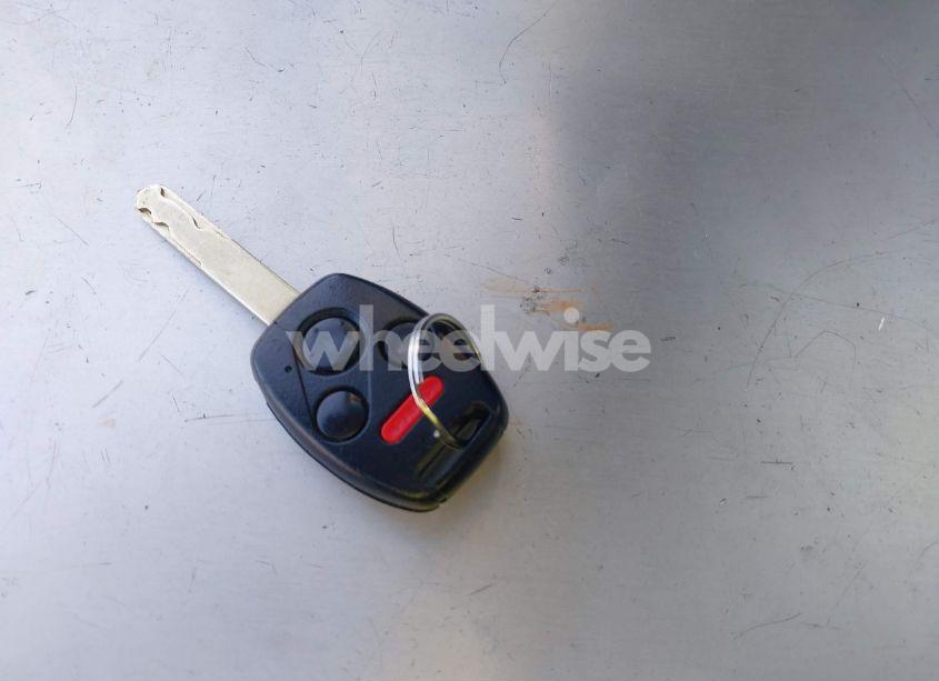 Photo 11 of 2004 Honda Accord 2.4 LX (VIN 1HGCM56404A068597)