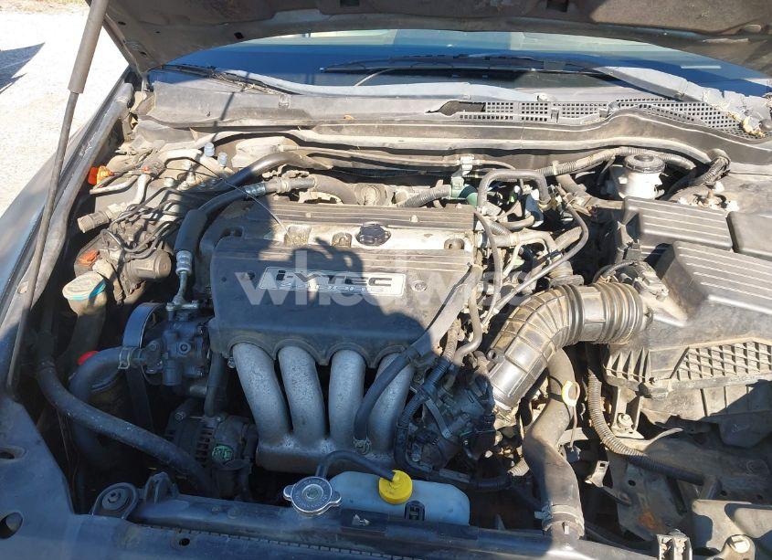 Photo 10 of 2004 Honda Accord 2.4 LX (VIN 1HGCM56404A166786)