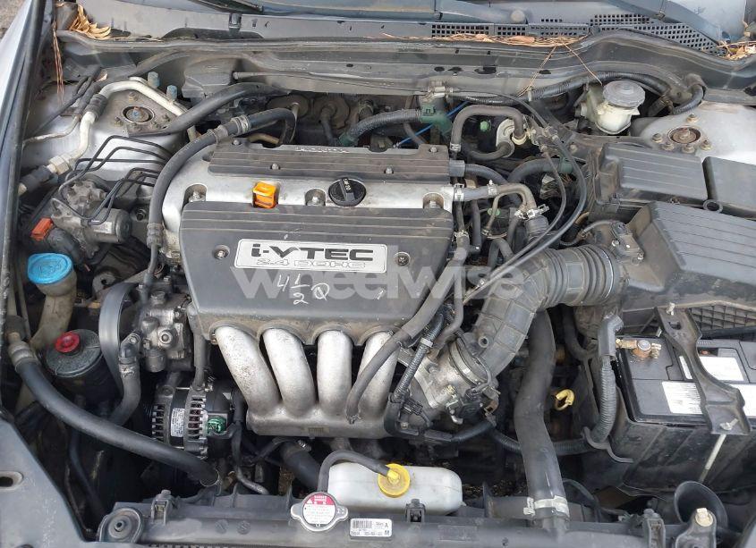 Photo 10 of 2005 Honda Accord 2.4 LX (VIN 1HGCM56405A022477)