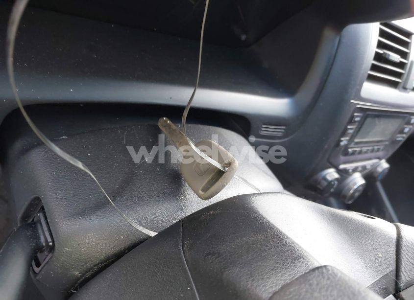 Photo 11 of 2005 Honda Accord 2.4 LX (VIN 1HGCM56405A022477)