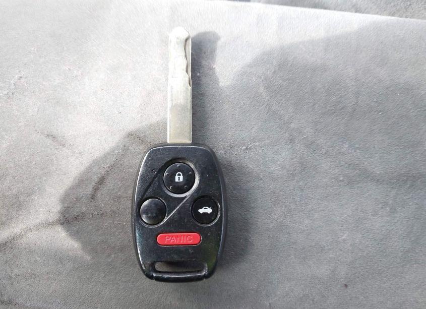 Photo 11 of 2005 Honda Accord 2.4 LX (VIN 1HGCM56405A048125)