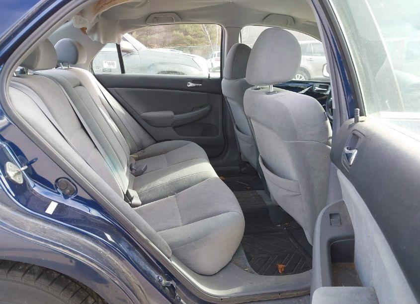 Photo 8 of 2005 Honda Accord 2.4 LX (VIN 1HGCM56405A048125)