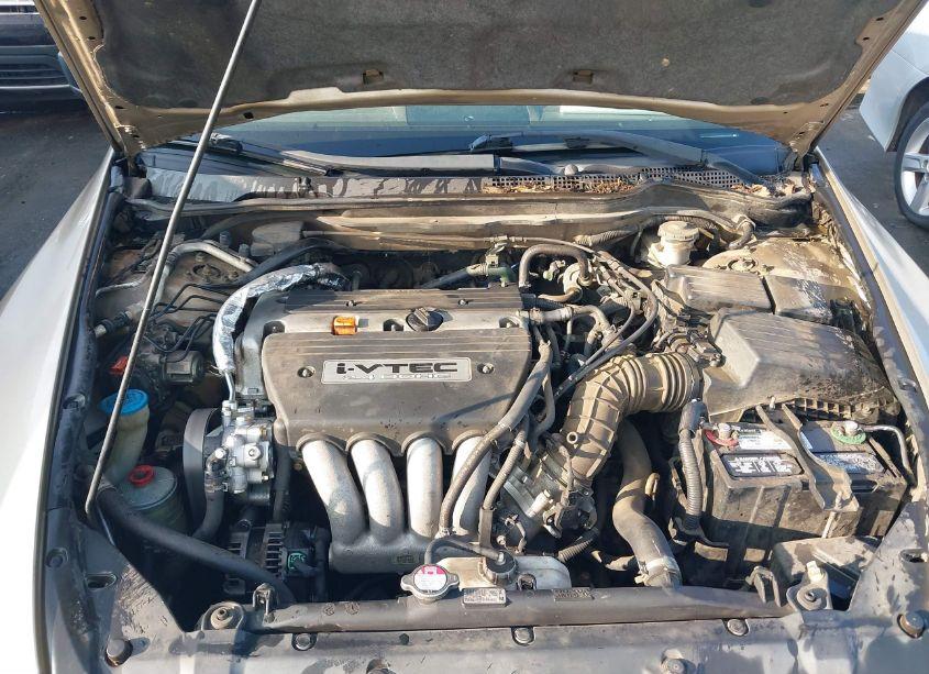 Photo 10 of 2005 Honda Accord 2.4 LX (VIN 1HGCM56405A060002)