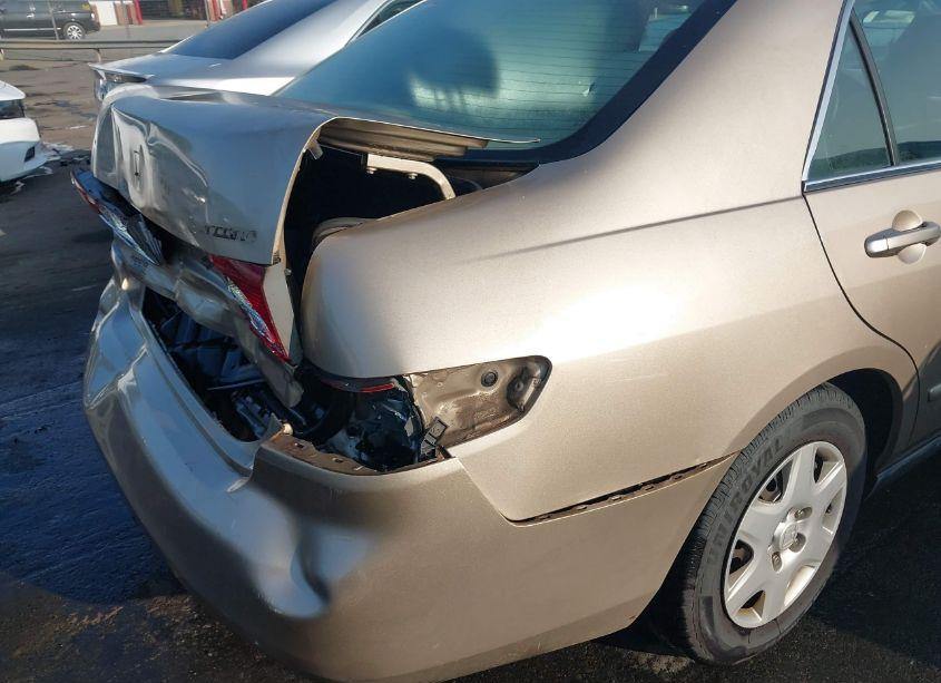 Photo 18 of 2005 Honda Accord 2.4 LX (VIN 1HGCM56405A060002)