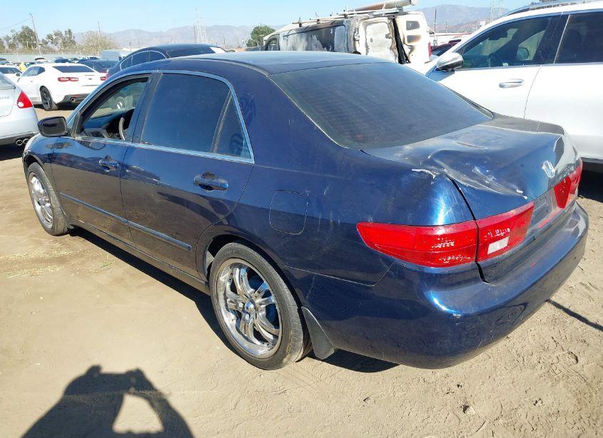 Photo 3 of 2005 Honda Accord 2.4 LX (VIN 1HGCM56405A102345)