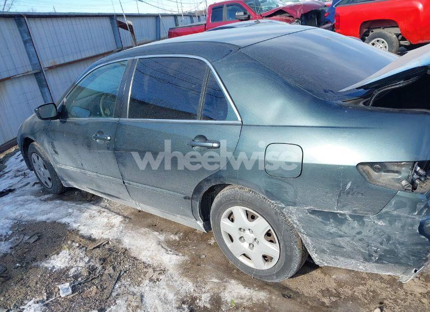 Photo 15 of 2005 Honda Accord 2.4 LX (VIN 1HGCM56405A124796)