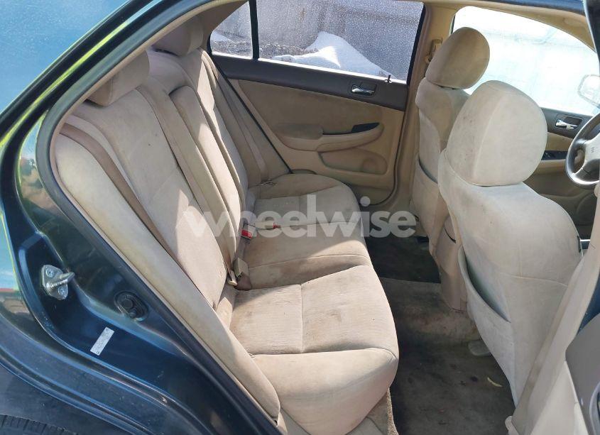 Photo 8 of 2005 Honda Accord 2.4 LX (VIN 1HGCM56405A124796)