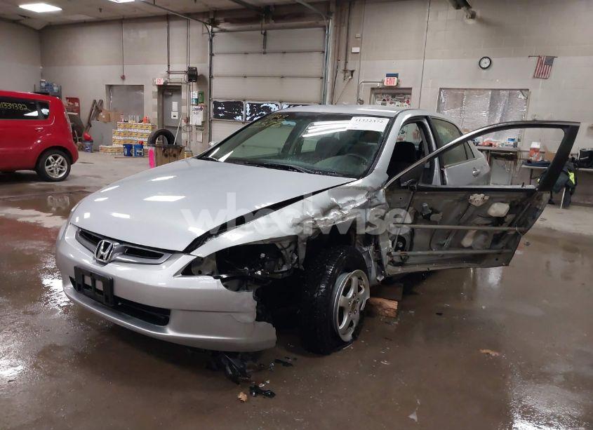 Photo 2 of 2005 Honda Accord 2.4 LX (VIN 1HGCM56405A180480)