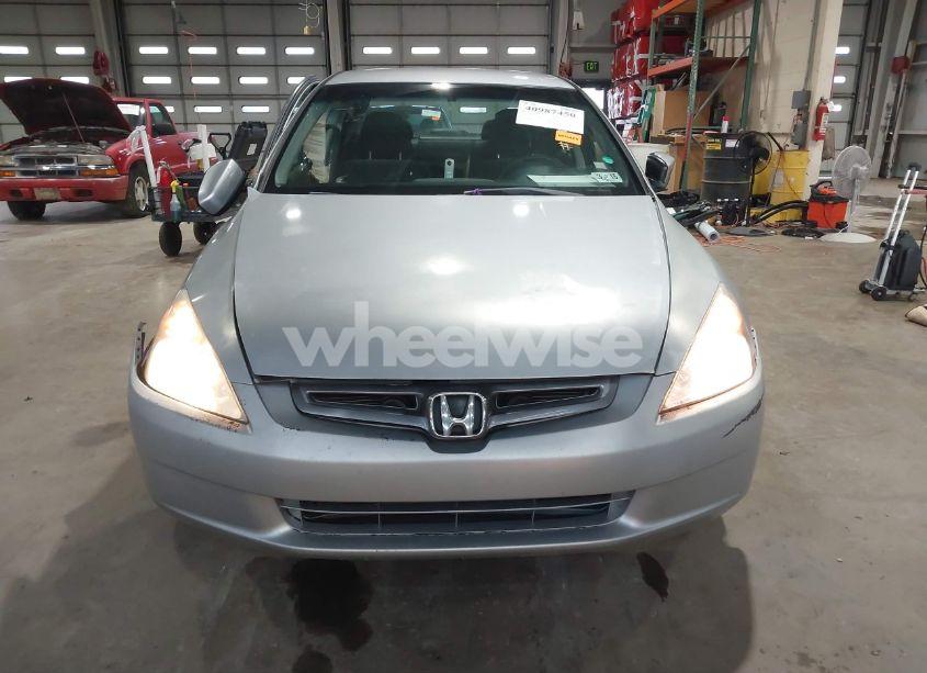Photo 13 of 2005 Honda Accord 2.4 LX (VIN 1HGCM56405A184917)