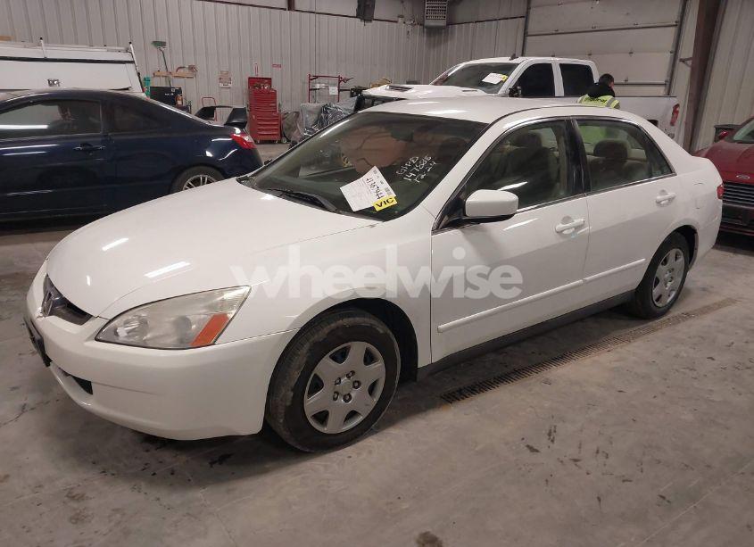 Photo 2 of 2005 Honda Accord 2.4 LX (VIN 1HGCM56405L004582)