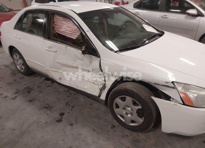 Photo 6 of 2005 Honda Accord 2.4 LX (VIN 1HGCM56405L004582)