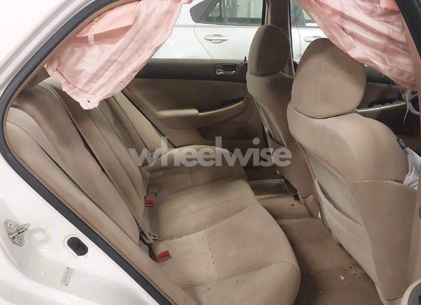 Photo 8 of 2005 Honda Accord 2.4 LX (VIN 1HGCM56405L004582)