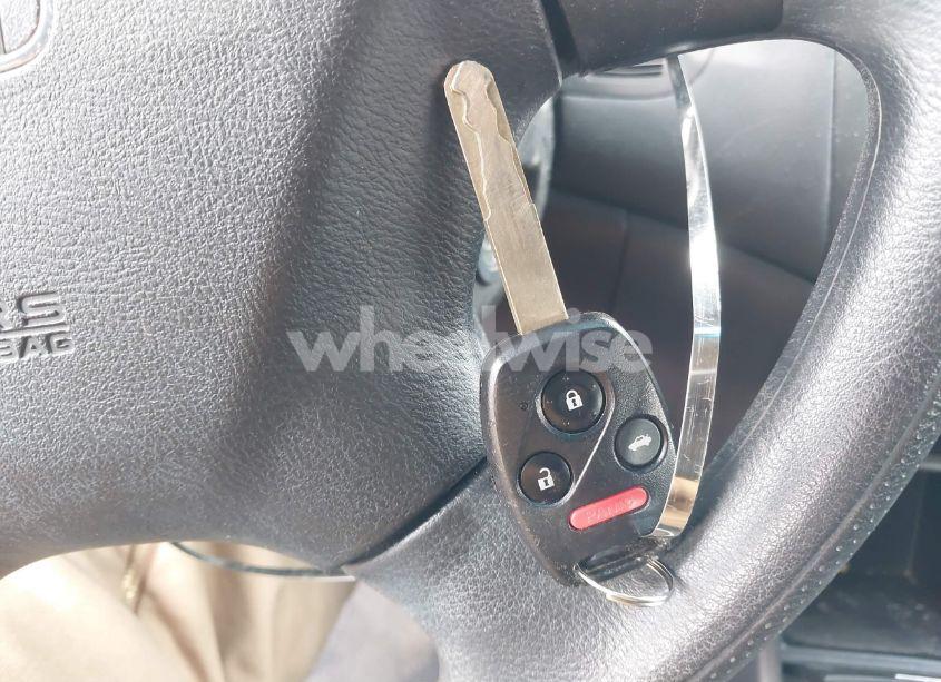 Photo 11 of 2006 Honda Accord 2.4 LX (VIN 1HGCM56406A076413)