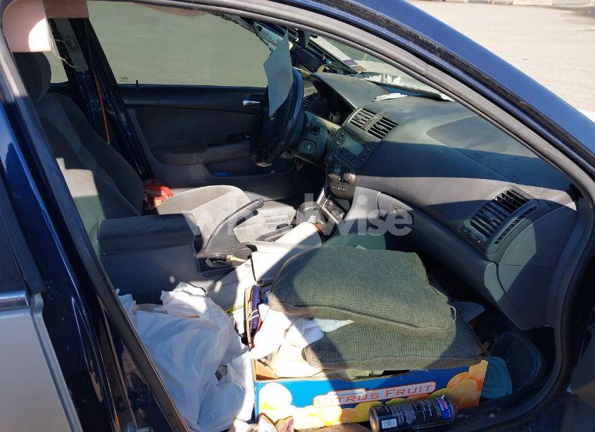 Photo 5 of 2006 Honda Accord 2.4 LX (VIN 1HGCM56406A099951)