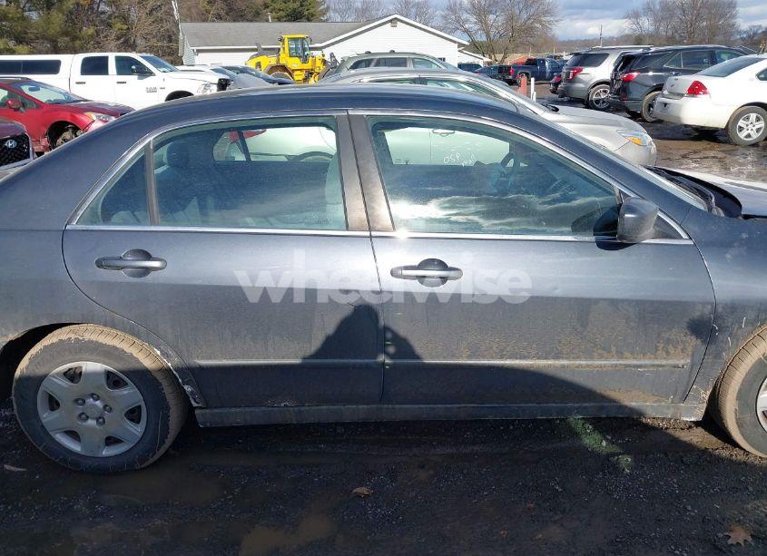 Photo 13 of 2007 Honda Accord 2.4 LX (VIN 1HGCM56407A037693)