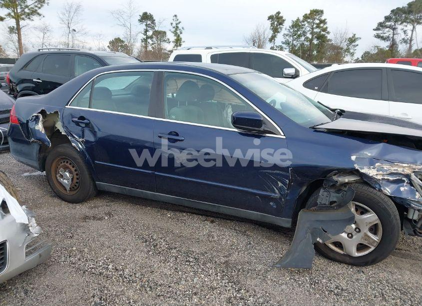 Photo 14 of 2007 Honda Accord 2.4 LX (VIN 1HGCM56407A092998)