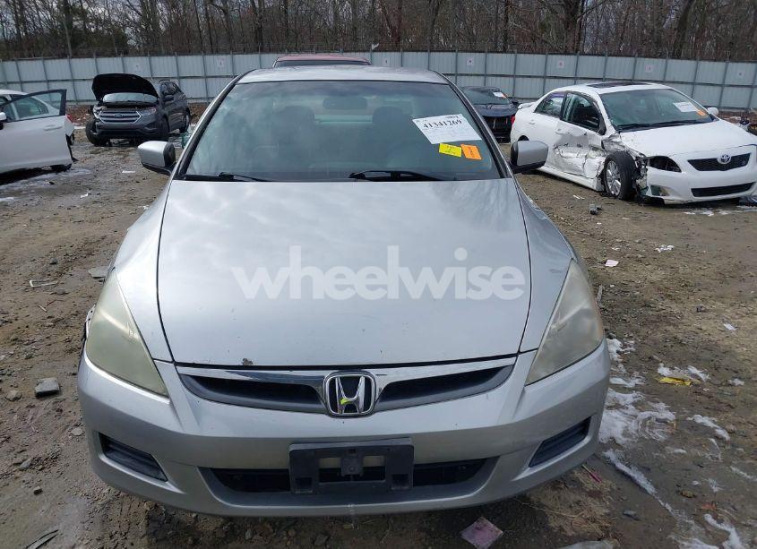 Photo 12 of 2007 Honda Accord 2.4 LX (VIN 1HGCM56407A102025)
